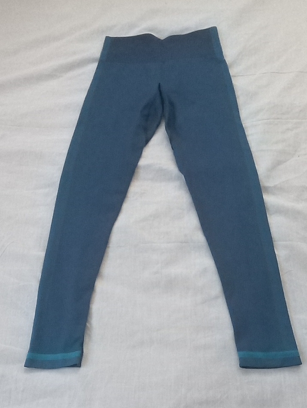Outdoor Voices Blue Athletic Leggings with Teal Side Panels Size XS